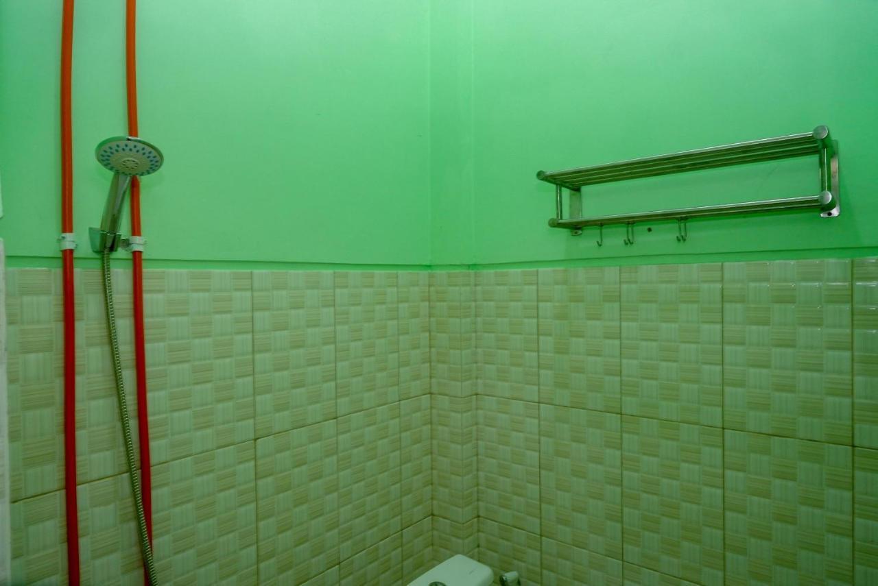 Reddoorz Syariah Near Monumen Jogja Kembali Kejayan Exterior foto